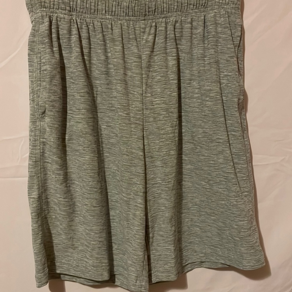 Old Navy gray shorts.